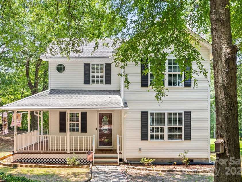 1975 Kehl Road, Clover, SC 29710.  MLS# CAR4273380, YatesRealty ID 26754. 