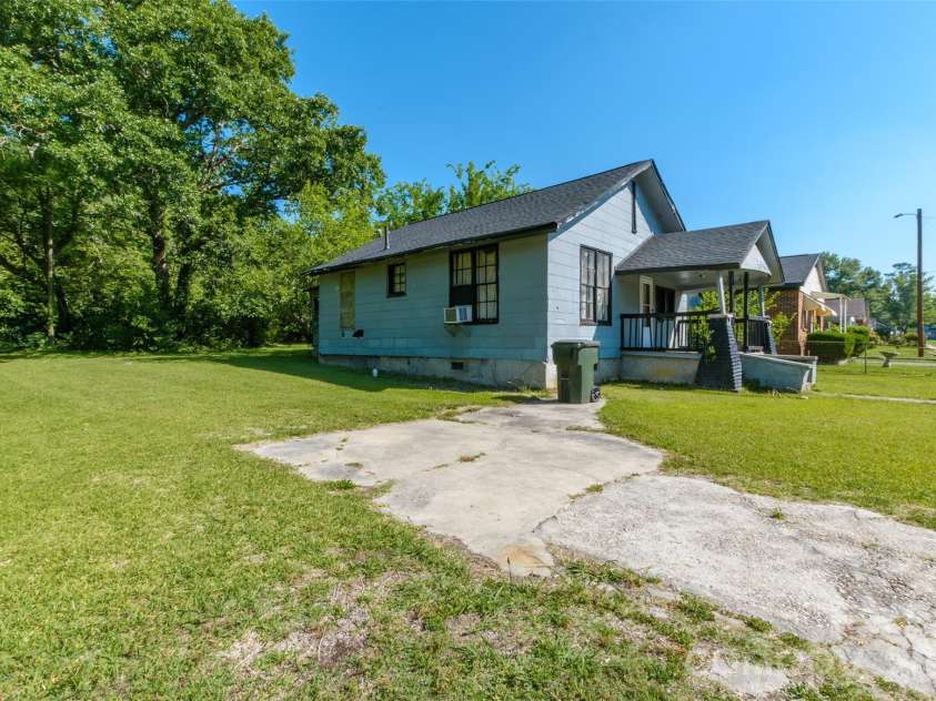 752 Carolina Avenue, Rock Hill, SC 29730.  MLS# CAR4385444, YatesRealty ID 26754. 
