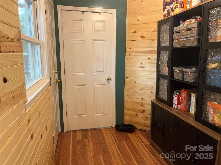 508 Rice Street, Landis, NC 28088.  MLS# CAR4275579, YatesRealty ID 26756. Laundry room