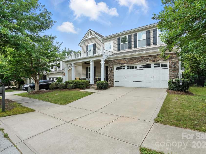 3020 Fallondale Road, Waxhaw, NC 28173.  MLS# CAR4274906, YatesRealty ID 26757. 