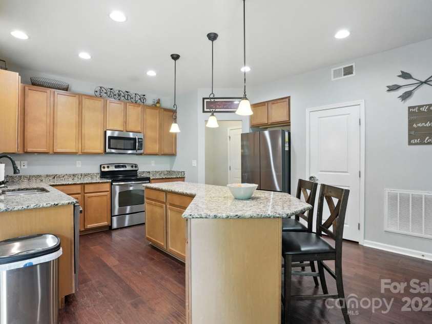 3020 Fallondale Road, Waxhaw, NC 28173.  MLS# CAR4274906, YatesRealty ID 26757. 