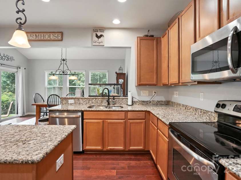 3020 Fallondale Road, Waxhaw, NC 28173.  MLS# CAR4274906, YatesRealty ID 26757. 