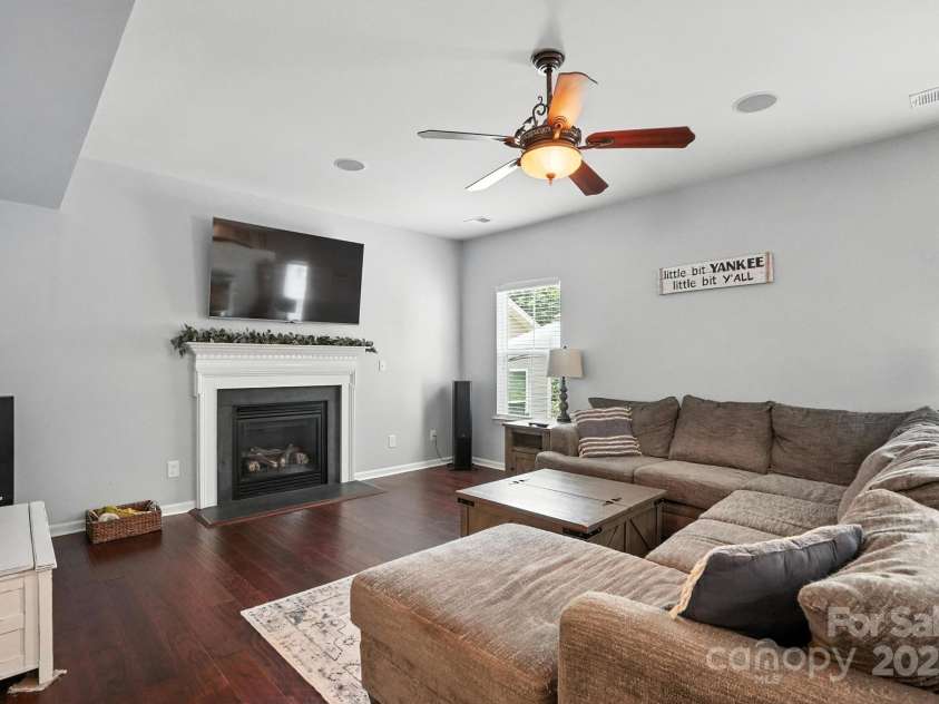 3020 Fallondale Road, Waxhaw, NC 28173.  MLS# CAR4274906, YatesRealty ID 26757. 