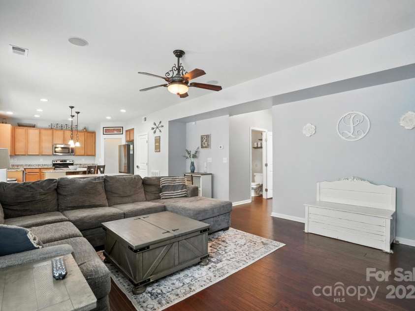 3020 Fallondale Road, Waxhaw, NC 28173.  MLS# CAR4274906, YatesRealty ID 26757. 