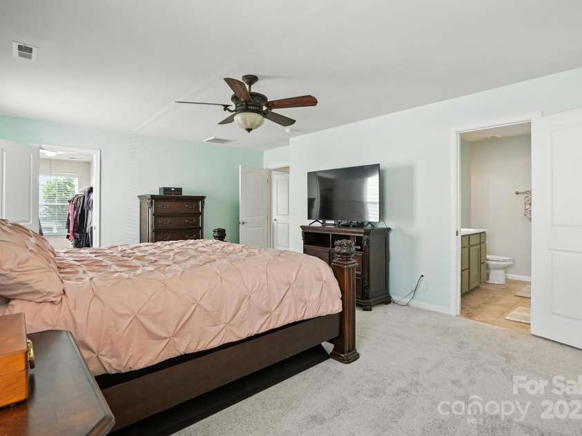 3020 Fallondale Road, Waxhaw, NC 28173.  MLS# CAR4274906, YatesRealty ID 26757. 