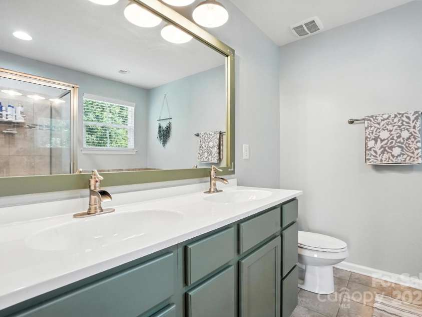 3020 Fallondale Road, Waxhaw, NC 28173.  MLS# CAR4274906, YatesRealty ID 26757. 