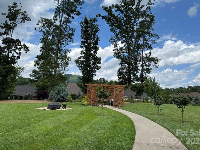 12 Asher Lane, Arden, NC 28704.  MLS# CAR4272445, YatesRealty ID 26758. Beautiful Community Common Area