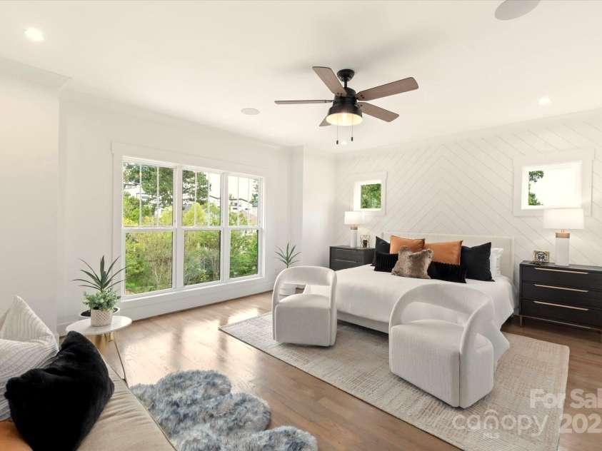 1922 Hamorton Place, Charlotte, NC 28205.  MLS# CAR4237474, YatesRealty ID 2676. Primary