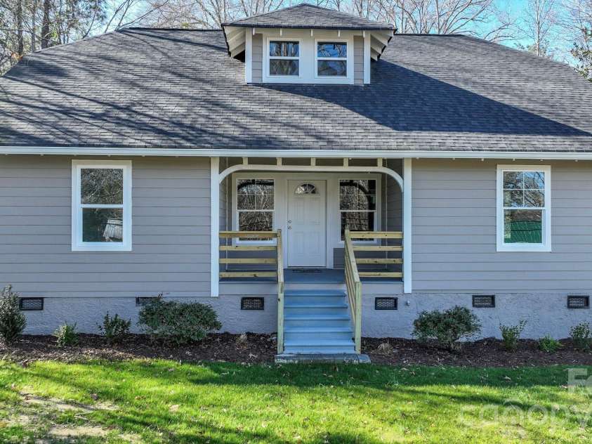 280 NC 742 Highway, Wadesboro, NC 28170.  MLS# CAR4337124, YatesRealty ID 2676. 