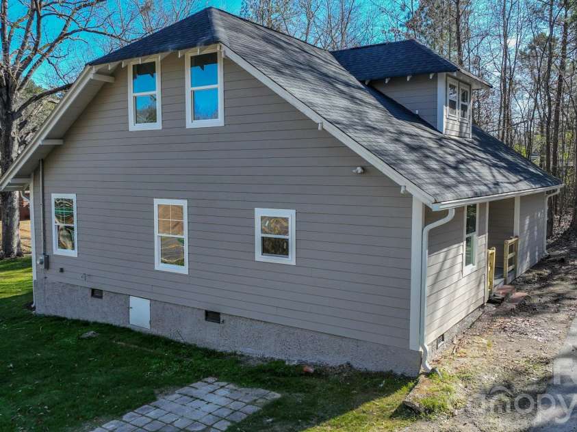 280 NC 742 Highway, Wadesboro, NC 28170.  MLS# CAR4337124, YatesRealty ID 2676. 