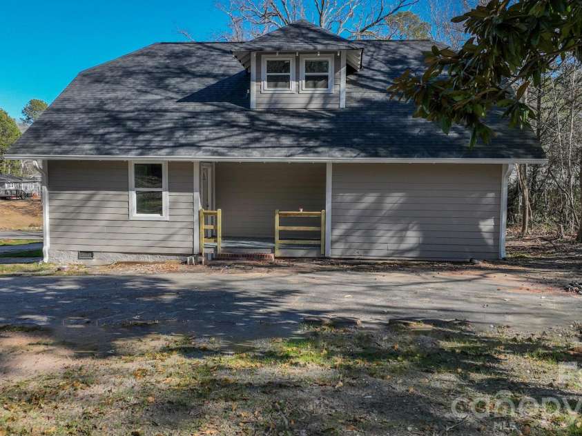 280 NC 742 Highway, Wadesboro, NC 28170.  MLS# CAR4337124, YatesRealty ID 2676. 