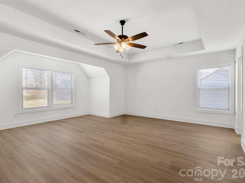 119 Indian Wells Court, Harmony, NC 28634.  MLS# CAR4354359, YatesRealty ID 26760. 