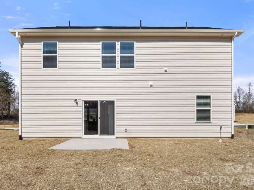 119 Indian Wells Court, Harmony, NC 28634.  MLS# CAR4354359, YatesRealty ID 26760. 