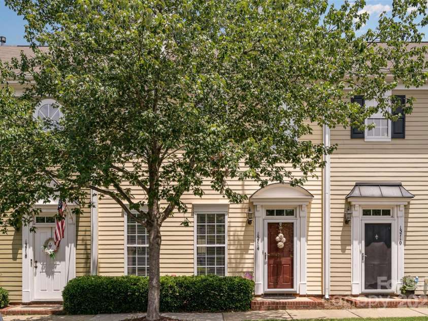 13714 Morehouse Street, Huntersville, NC 28078.  MLS# CAR4276889, YatesRealty ID 26760. 
