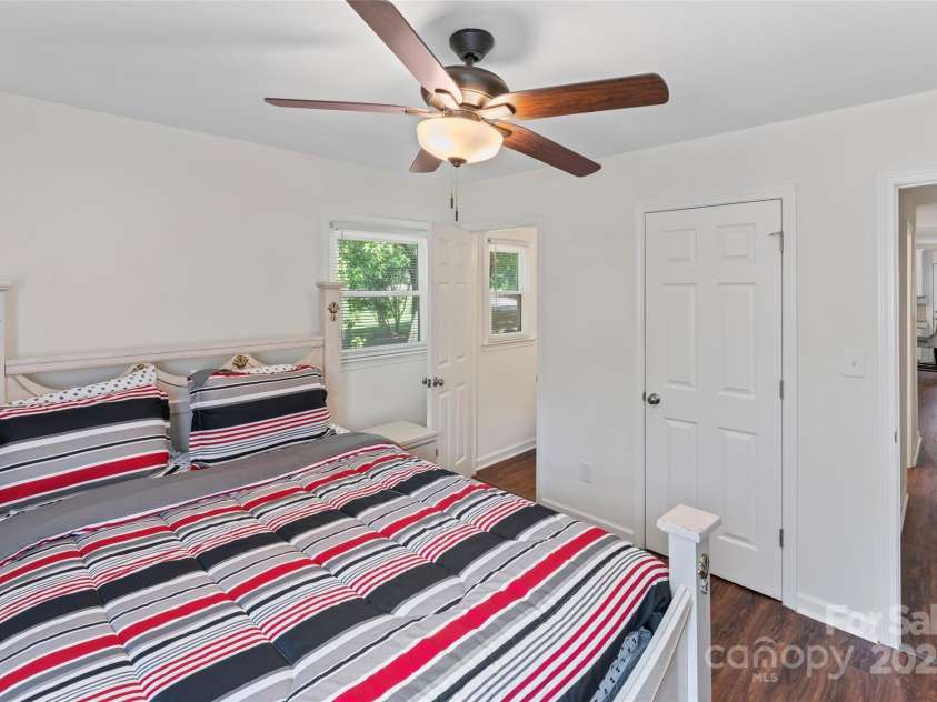 1505 Northwoods Drive, Kings Mountain, NC 28086.  MLS# CAR4279253, YatesRealty ID 26762. 