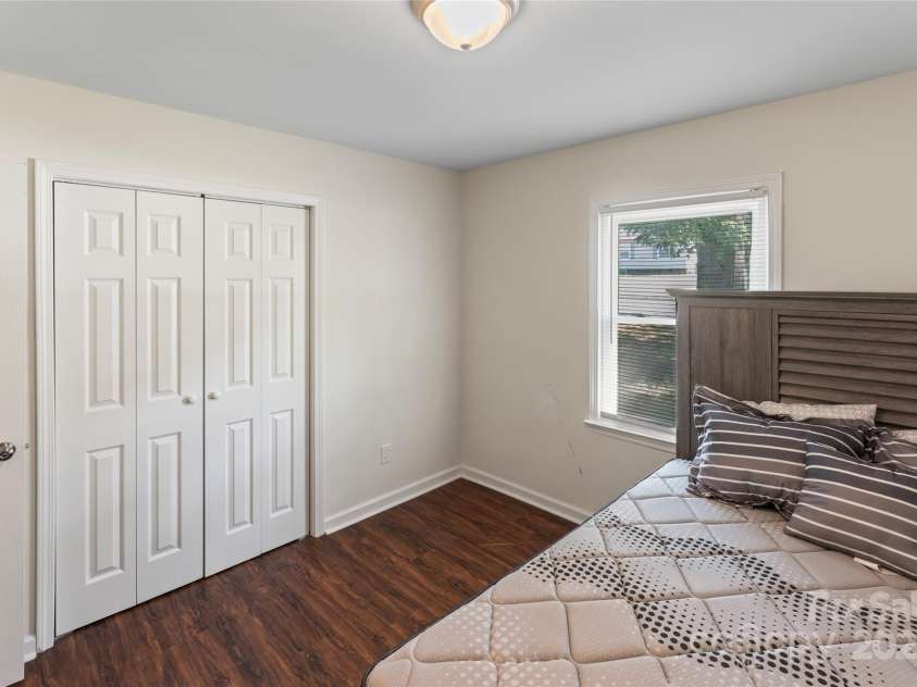 1505 Northwoods Drive, Kings Mountain, NC 28086.  MLS# CAR4279253, YatesRealty ID 26762. 