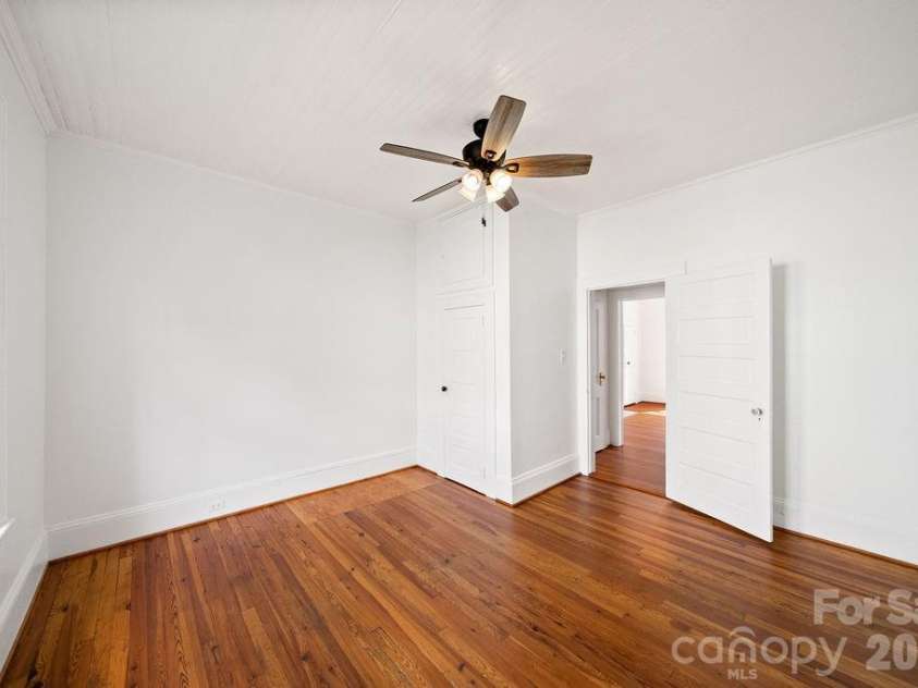 194 Cedar Drive, Concord, NC 28025.  MLS# CAR4295579, YatesRealty ID 26762. 