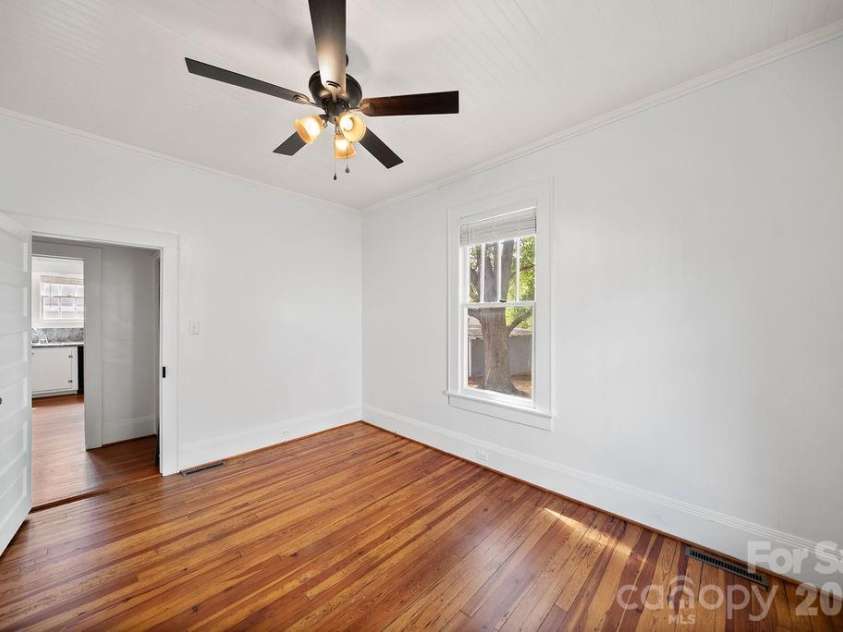 194 Cedar Drive, Concord, NC 28025.  MLS# CAR4295579, YatesRealty ID 26762. 