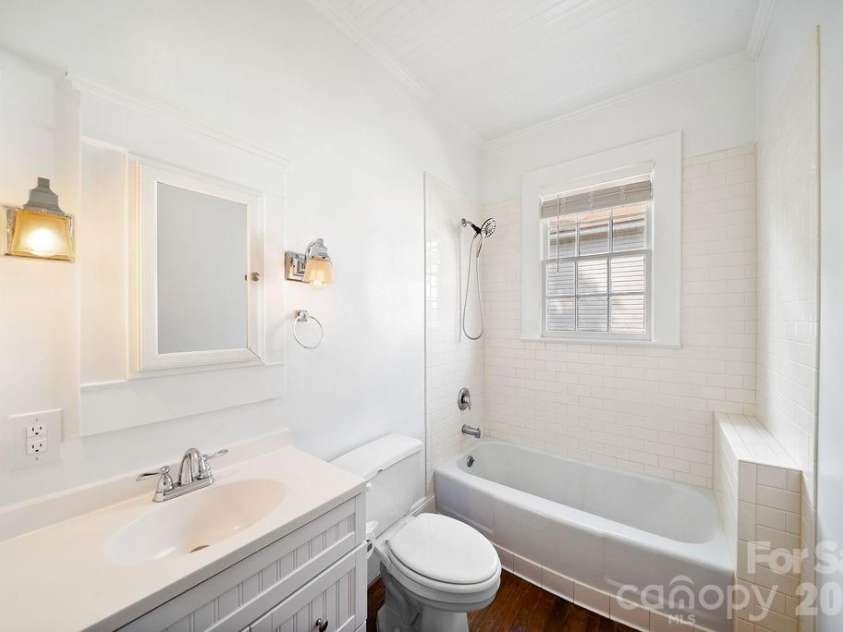 194 Cedar Drive, Concord, NC 28025.  MLS# CAR4295579, YatesRealty ID 26762. 