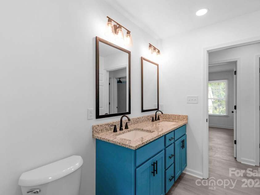 801 Evening Shade Lane, Gastonia, NC 28052.  MLS# CAR4280295, YatesRealty ID 26763. 