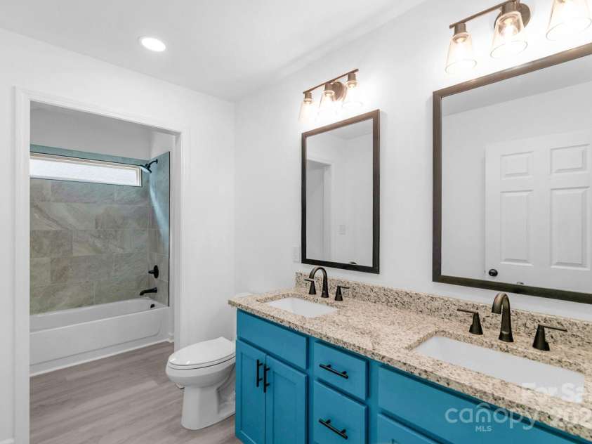 801 Evening Shade Lane, Gastonia, NC 28052.  MLS# CAR4280295, YatesRealty ID 26763. 