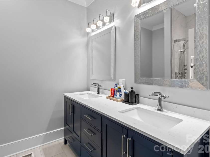 9355 Legrand Drive, Terrell, NC 28682.  MLS# CAR4385808, YatesRealty ID 26763. 2nd ensuite bathroom on main level
