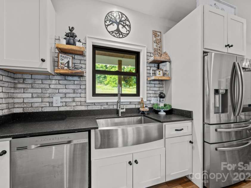 131 Tobacco Trail, Canton, NC 28716.  MLS# CAR4280459, YatesRealty ID 26764. 