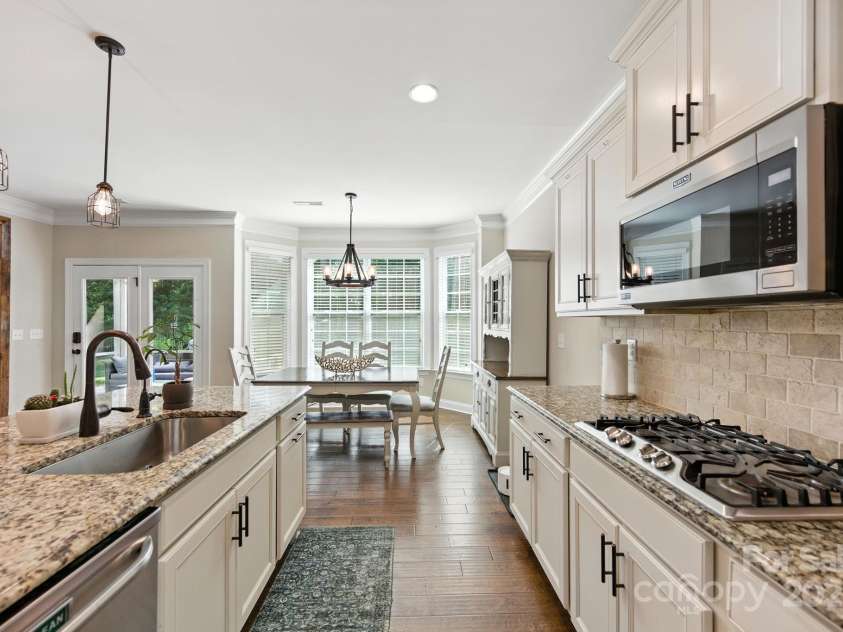 126 Canoe Pole Lane, Mooresville, NC 28117.  MLS# CAR4282482, YatesRealty ID 26765. 