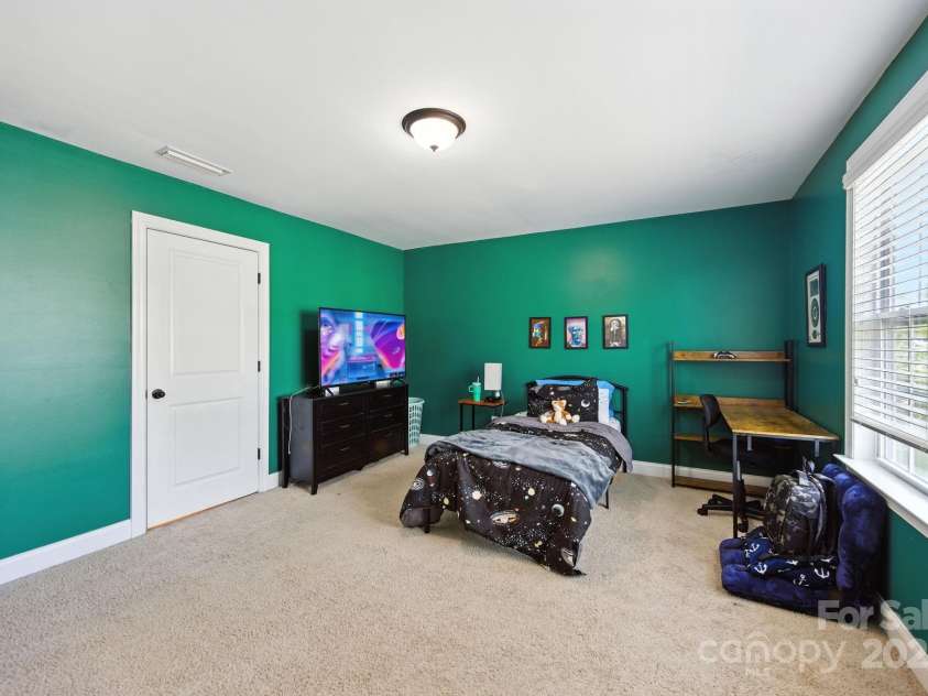 126 Canoe Pole Lane, Mooresville, NC 28117.  MLS# CAR4282482, YatesRealty ID 26765. 