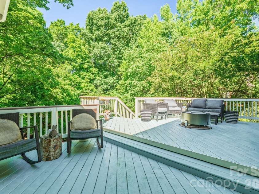 1819 Kilmonack Lane, Charlotte, NC 28270.  MLS# CAR4376693, YatesRealty ID 26765. Relaxing back deck