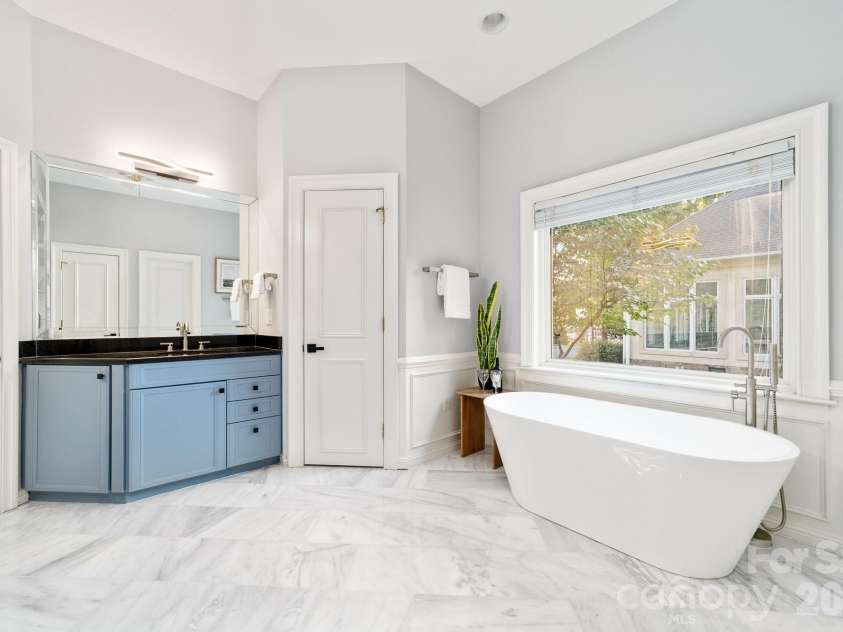 18212 Pompano Place, Cornelius, NC 28031.  MLS# CAR4365498, YatesRealty ID 26767. 