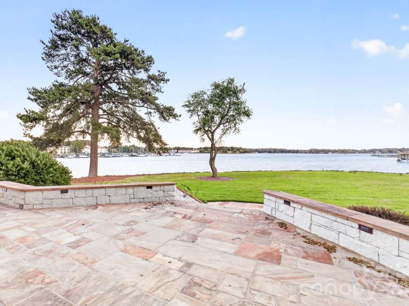 18212 Pompano Place, Cornelius, NC 28031.  MLS# CAR4365498, YatesRealty ID 26767. 