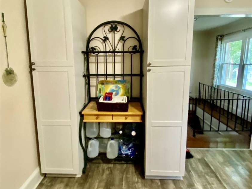 3702 Crawford Street, Gastonia, NC 28052.  MLS# CAR4275636, YatesRealty ID 26767. Cabinets added with attached Baker's Rack.