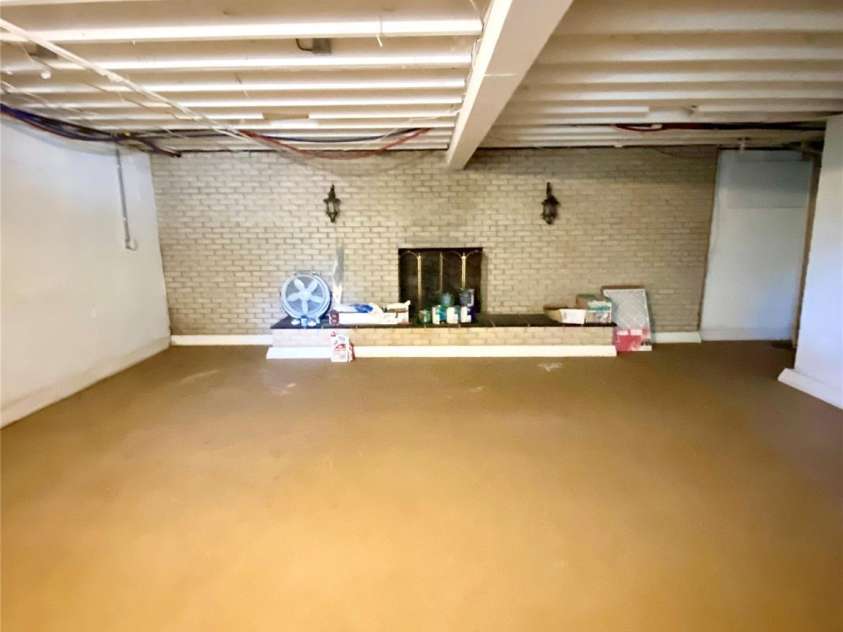 3702 Crawford Street, Gastonia, NC 28052.  MLS# CAR4275636, YatesRealty ID 26767. Large Basement approx. 582 Sq. Ft.