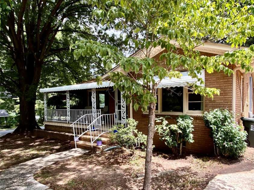 3702 Crawford Street, Gastonia, NC 28052.  MLS# CAR4275636, YatesRealty ID 26767. Right front corner of home.