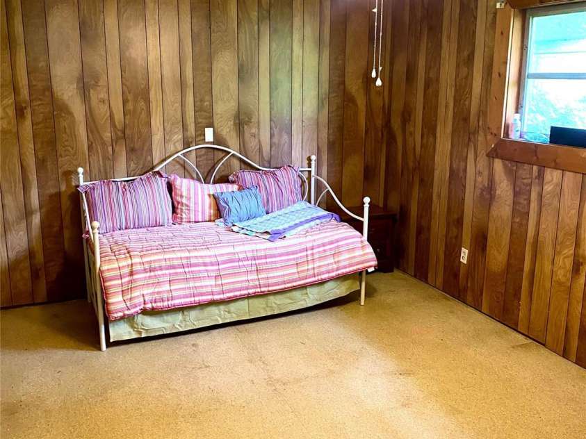 3702 Crawford Street, Gastonia, NC 28052.  MLS# CAR4275636, YatesRealty ID 26767. Spacious Bonus Room also used as a bedroom with 2 large windows, no closet.