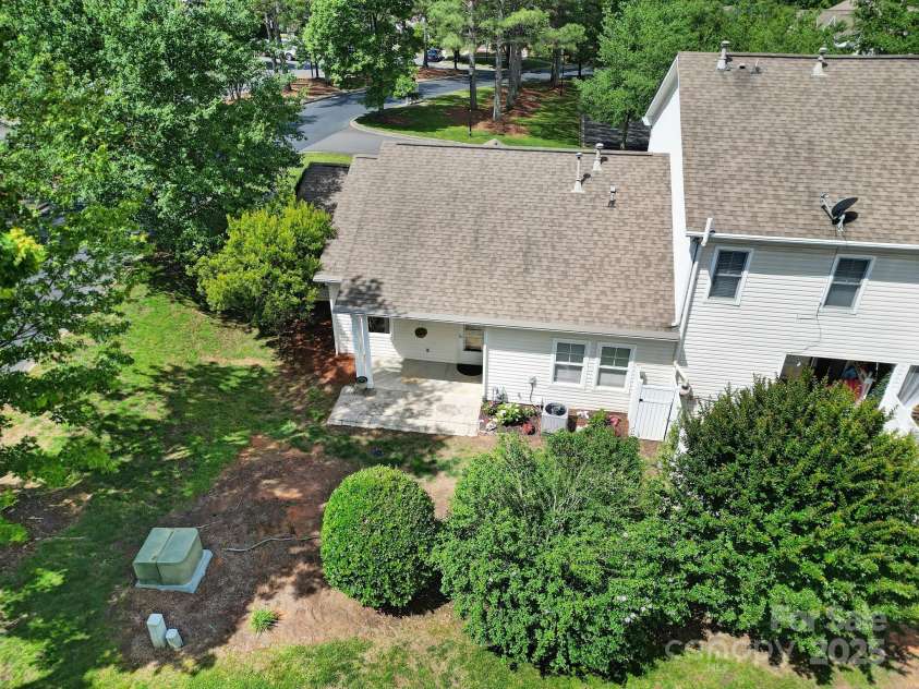 614 Stone Village Drive, Fort Mill, SC 29708.  MLS# CAR4256253, YatesRealty ID 26768. 