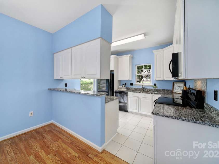 614 Stone Village Drive, Fort Mill, SC 29708.  MLS# CAR4256253, YatesRealty ID 26768. 