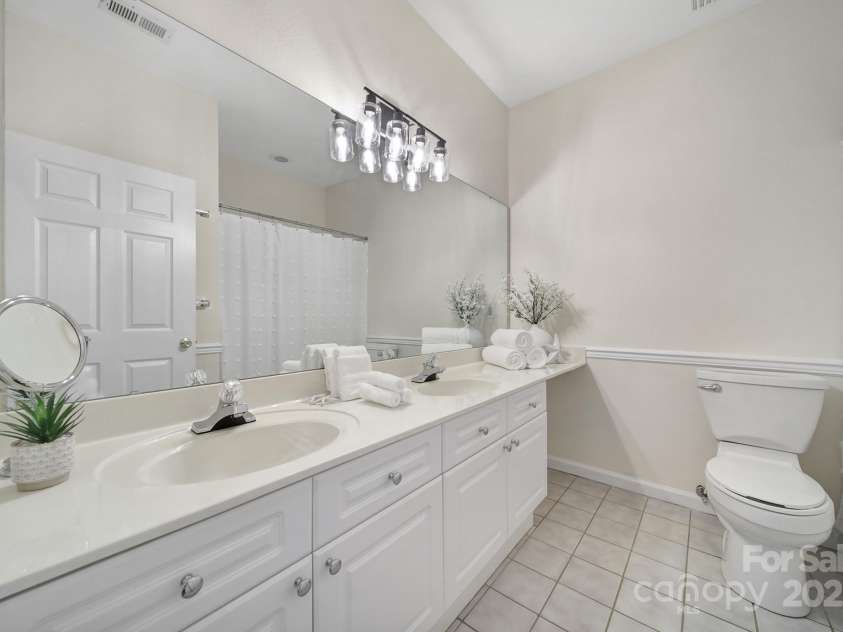 614 Stone Village Drive, Fort Mill, SC 29708.  MLS# CAR4256253, YatesRealty ID 26768. 