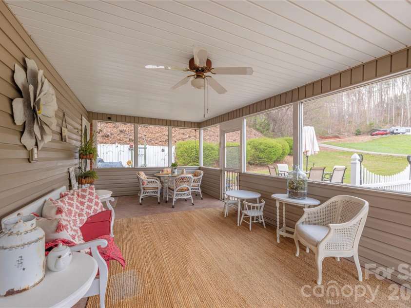 63 Memory Drive, Waynesville, NC 28786.  MLS# CAR4364829, YatesRealty ID 26768. 