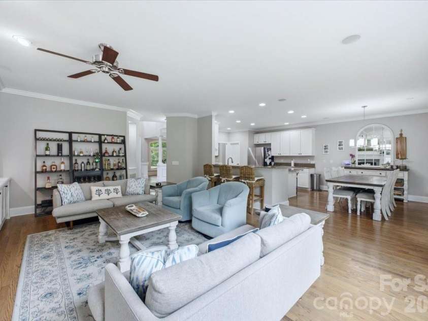 12665 Lindrick Lane, Charlotte, NC 28277.  MLS# CAR4386575, YatesRealty ID 26769. 