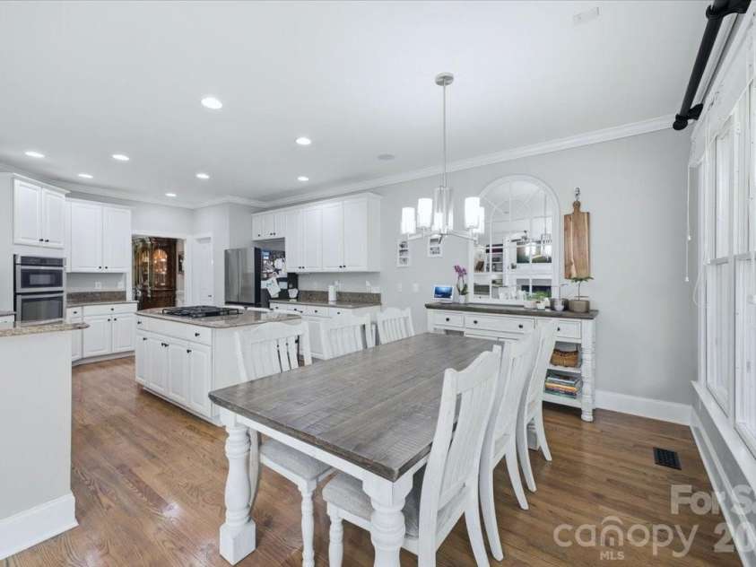 12665 Lindrick Lane, Charlotte, NC 28277.  MLS# CAR4386575, YatesRealty ID 26769. 