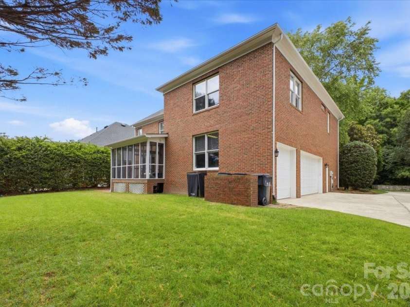 12665 Lindrick Lane, Charlotte, NC 28277.  MLS# CAR4386575, YatesRealty ID 26769. 