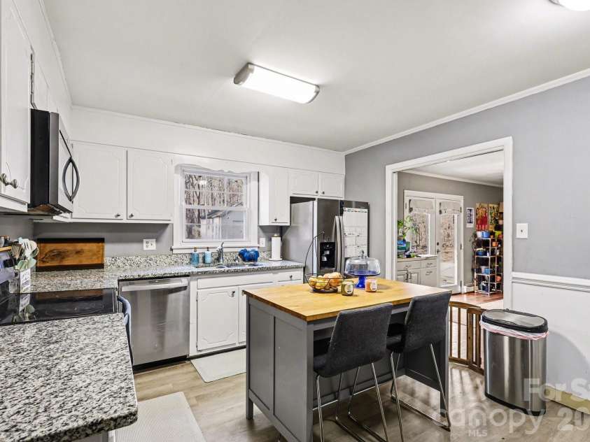 1270 Earnhardt Road, Salisbury, NC 28146.  MLS# CAR4346376, YatesRealty ID 2677. 