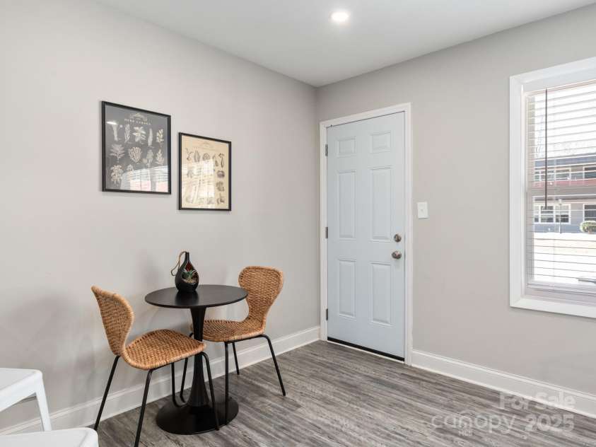 2000 Patio Court, Charlotte, NC 28205.  MLS# CAR4270954, YatesRealty ID 2677. 