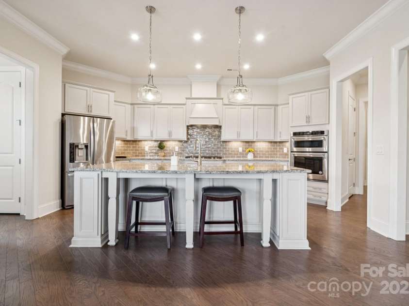 12410 Franklin Park Lane, Huntersville, NC 28078.  MLS# CAR4269080, YatesRealty ID 26771. 