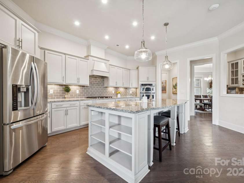 12410 Franklin Park Lane, Huntersville, NC 28078.  MLS# CAR4269080, YatesRealty ID 26771. 