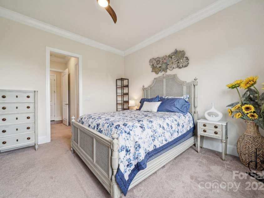 12410 Franklin Park Lane, Huntersville, NC 28078.  MLS# CAR4269080, YatesRealty ID 26771. 