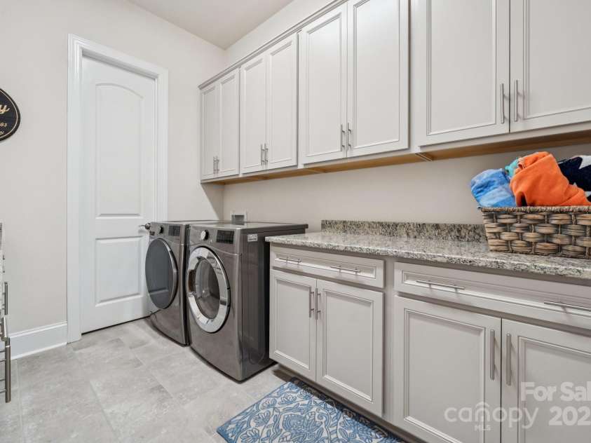 12410 Franklin Park Lane, Huntersville, NC 28078.  MLS# CAR4269080, YatesRealty ID 26771. 