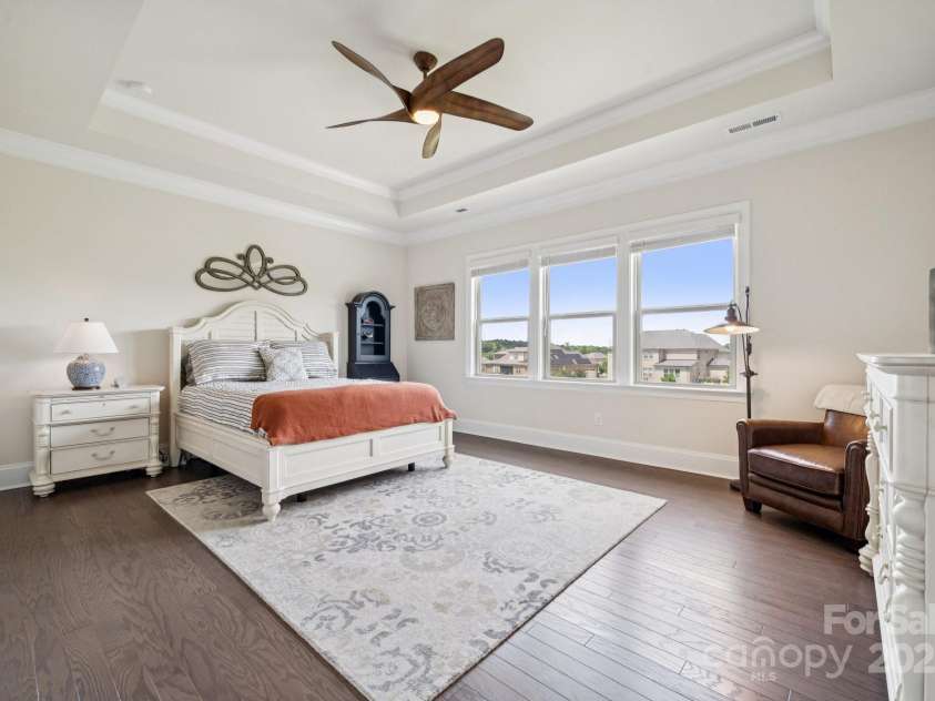 12410 Franklin Park Lane, Huntersville, NC 28078.  MLS# CAR4269080, YatesRealty ID 26771. Primary Bedroom